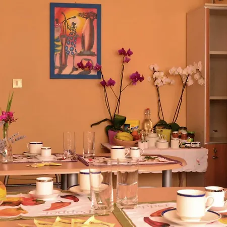 La Piccola Reggia Di Vallo Bed and Breakfast *