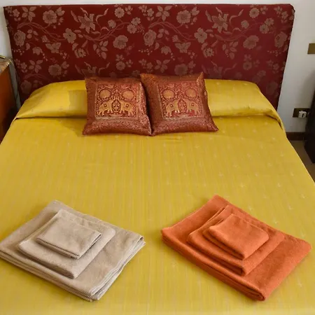 La Piccola Reggia Di Vallo Bed and Breakfast Fiano (Piedmont)